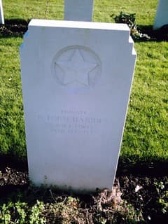 Official List of Soviet Military Burials in the UK (2011)