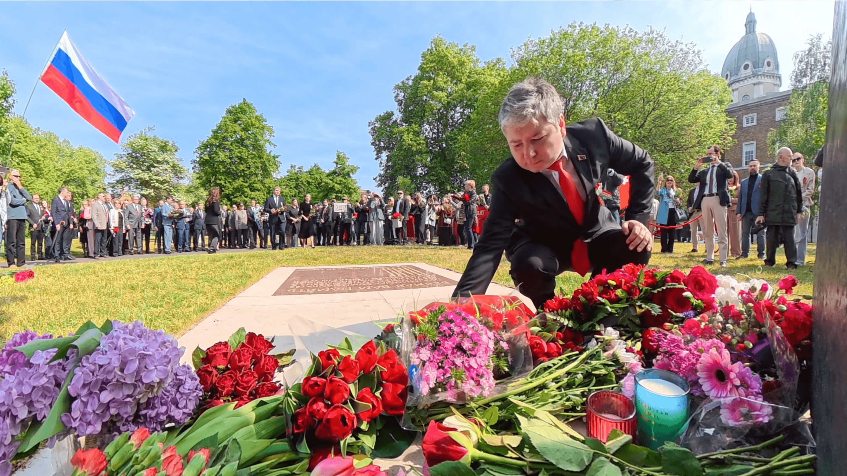 Soviet War Memorial, London — A Guide