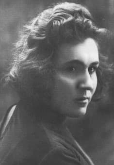 Oktyabrskaya Mariya Vasilievna